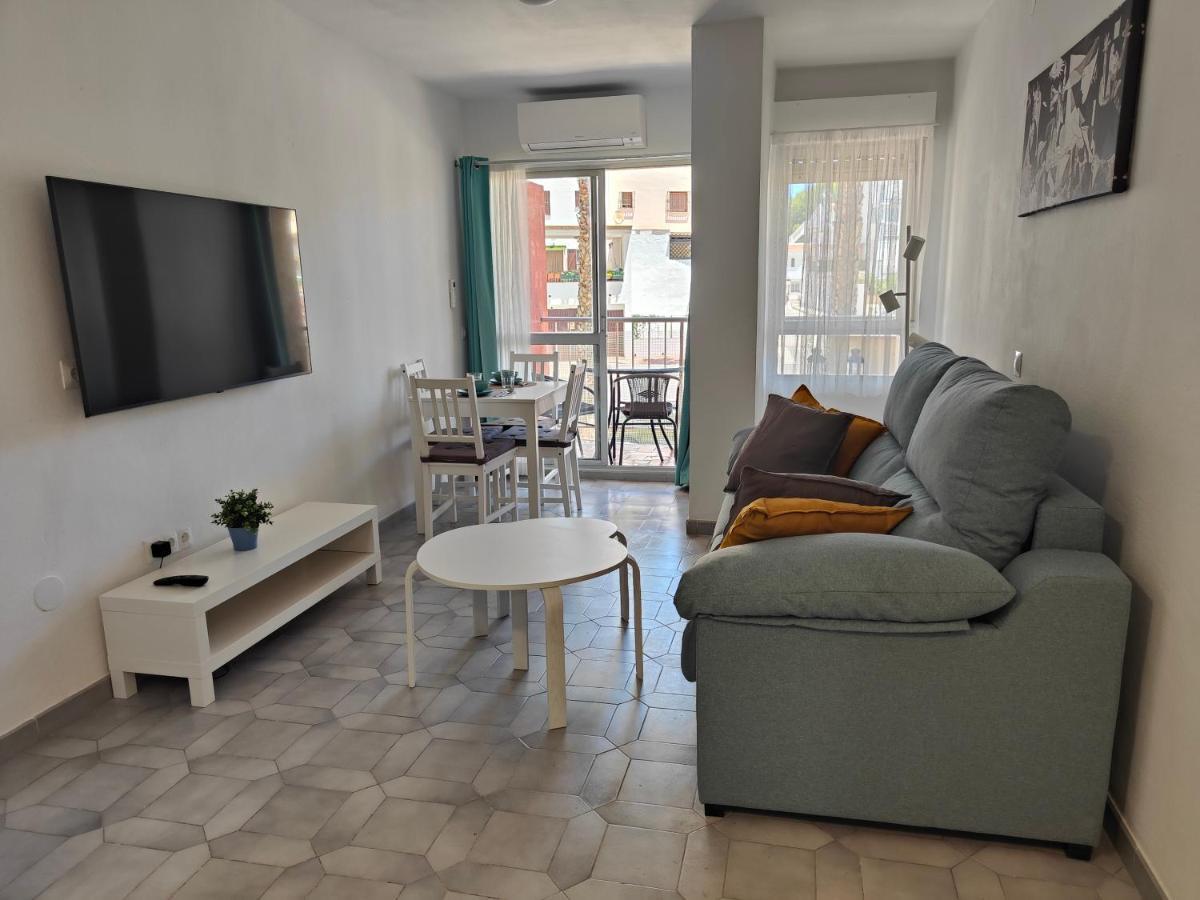 Apartamento Entero, Enormes Piscinas, Terraza Y Playa Беналмадена Екстериор снимка