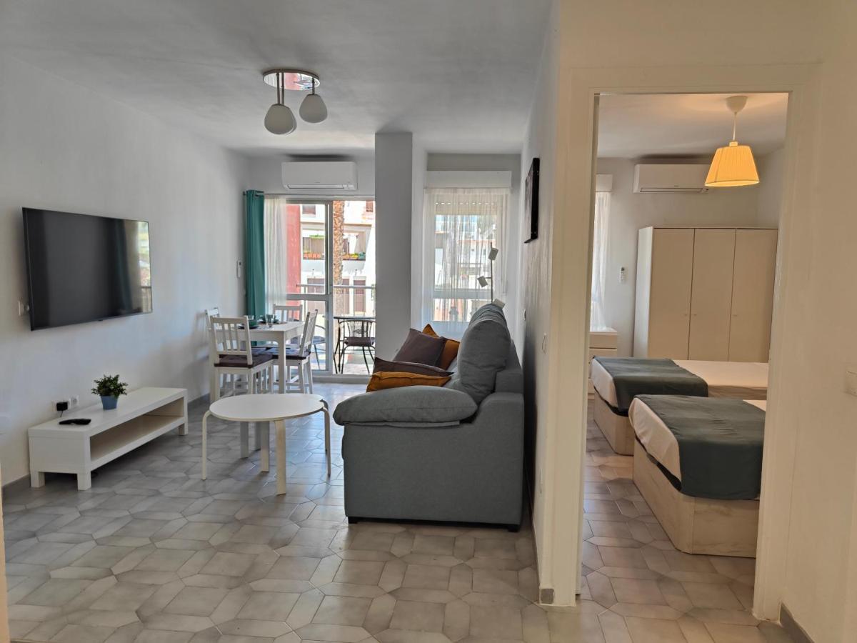 Apartamento Entero, Enormes Piscinas, Terraza Y Playa Беналмадена Екстериор снимка