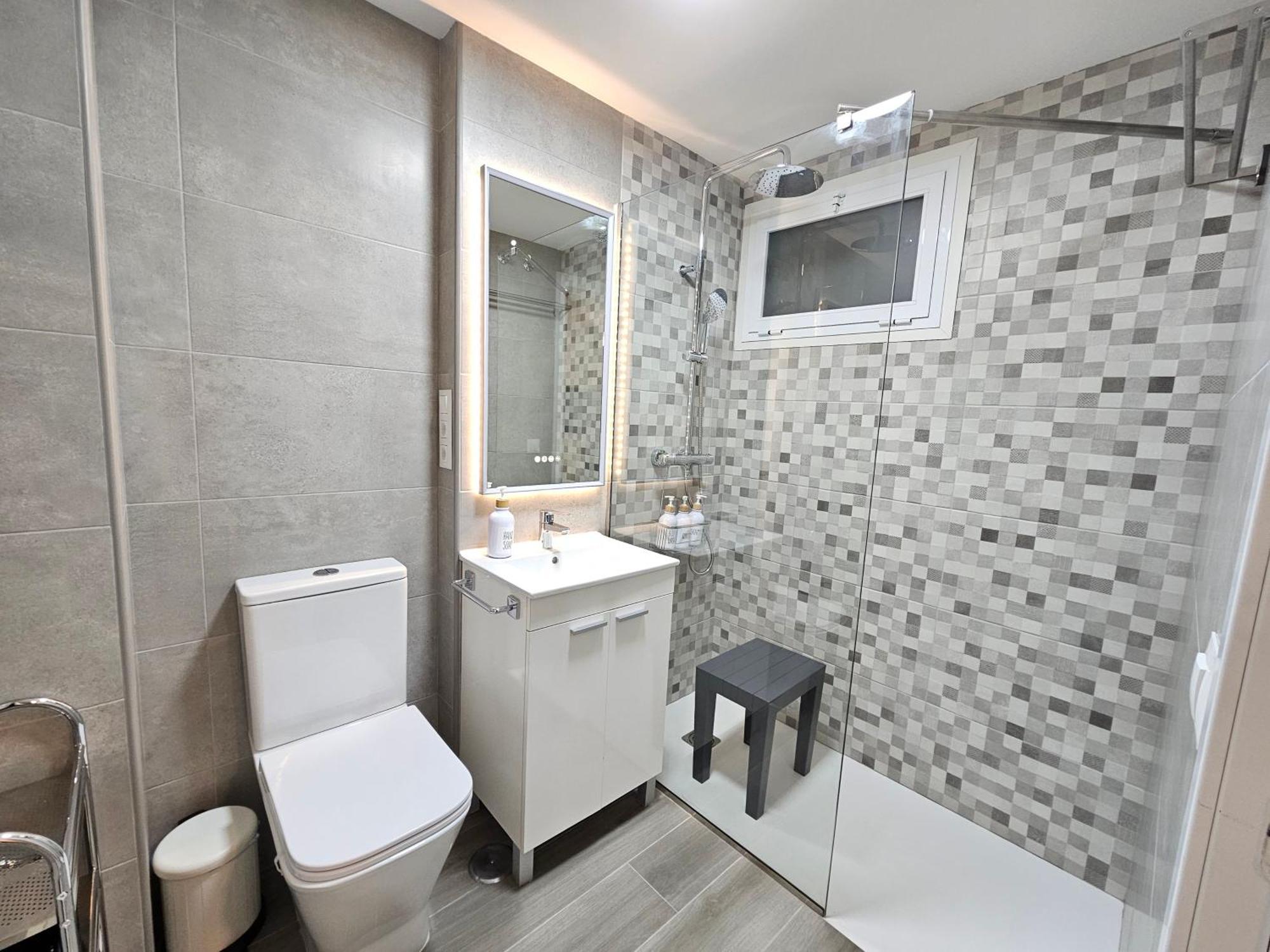 Apartamento Entero, Enormes Piscinas, Terraza Y Playa Беналмадена Екстериор снимка